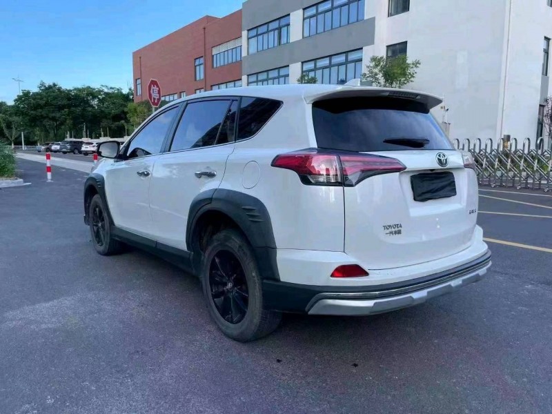 常州19年丰田RAV48