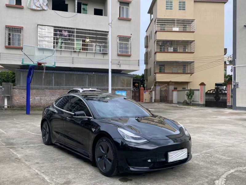 珠海20年特斯拉MODEL 33