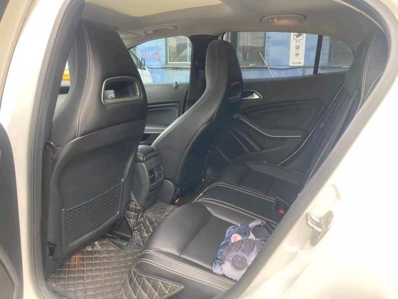 常州17年奔驰GLA4