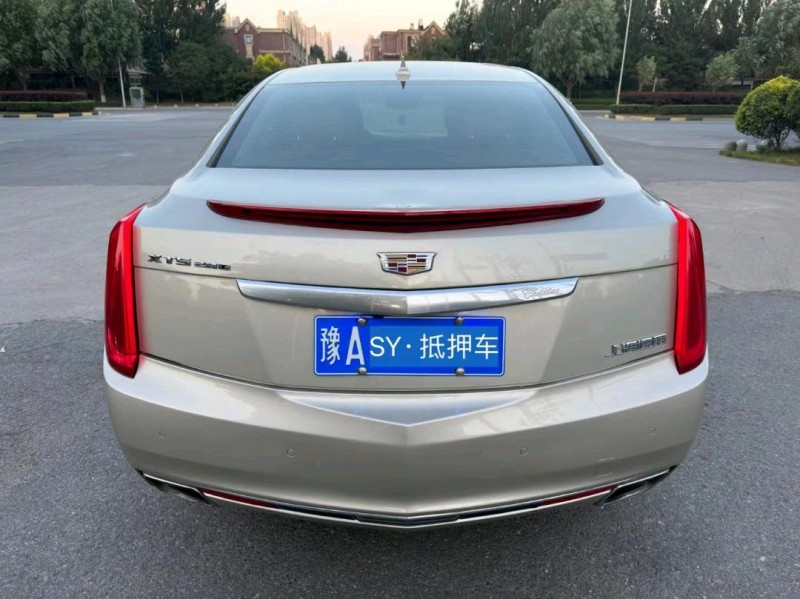 沈阳13年凯迪拉克XTS9