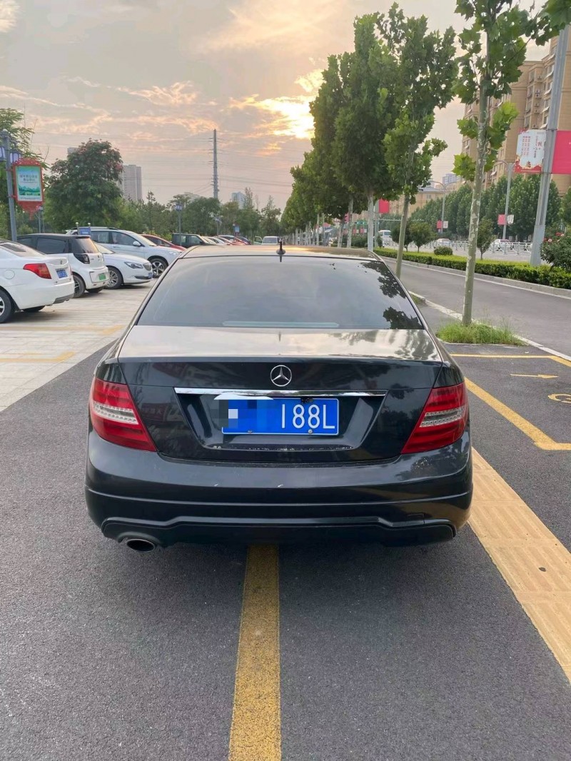 枣庄14年奔驰C7