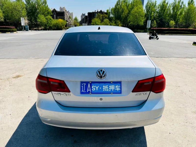 沈阳15年大众捷达6