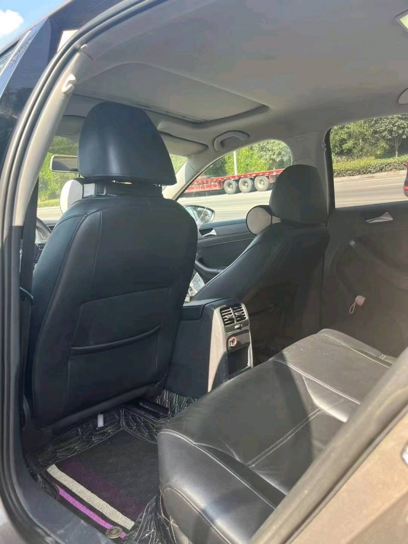 济南13年大众速腾5