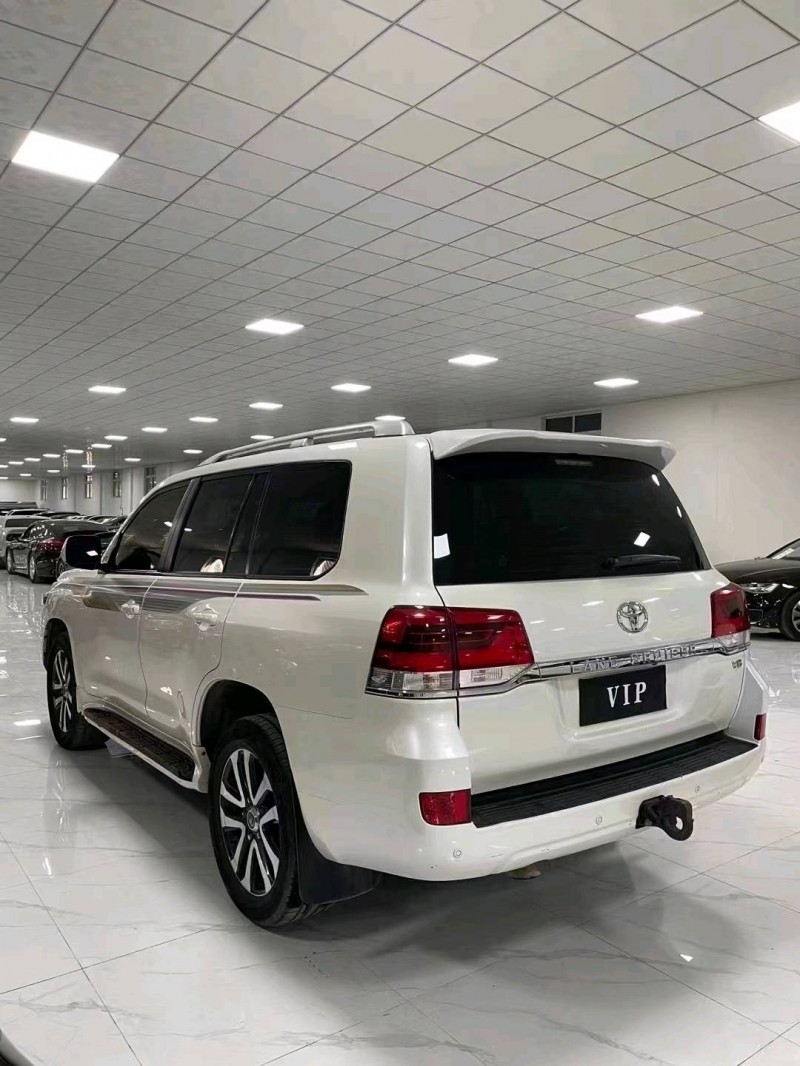 廊坊17年丰田兰德酷路泽8