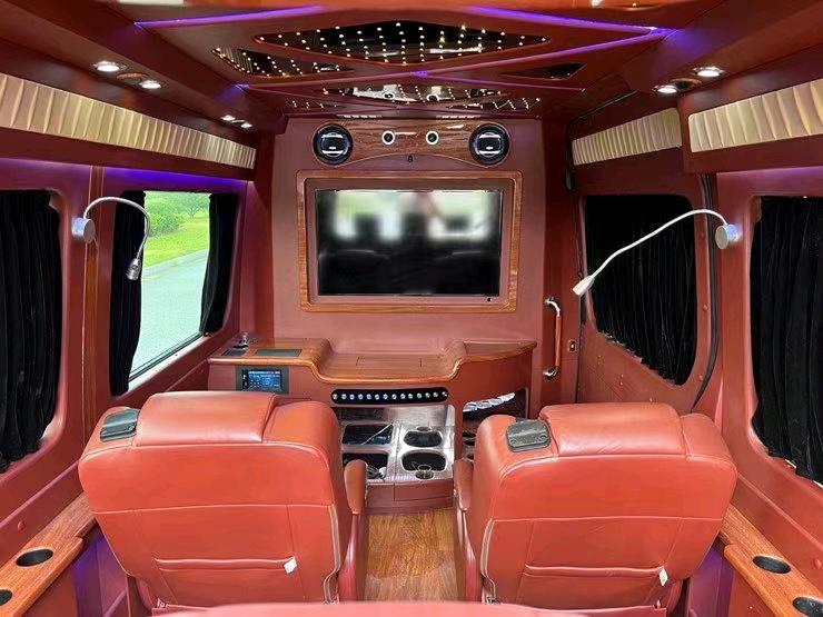 盐城14年奔驰斯宾特5