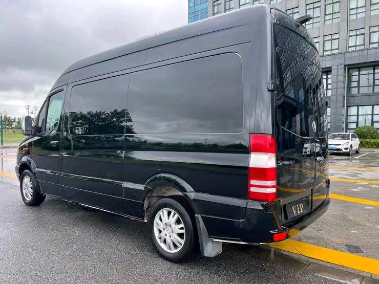 盐城14年奔驰斯宾特8