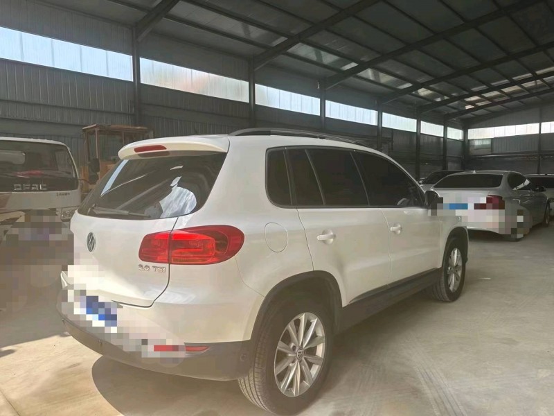 济南14年大众途观8