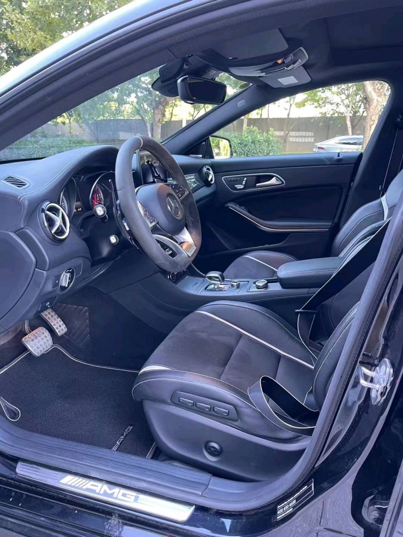 枣庄19年奔驰AMG5