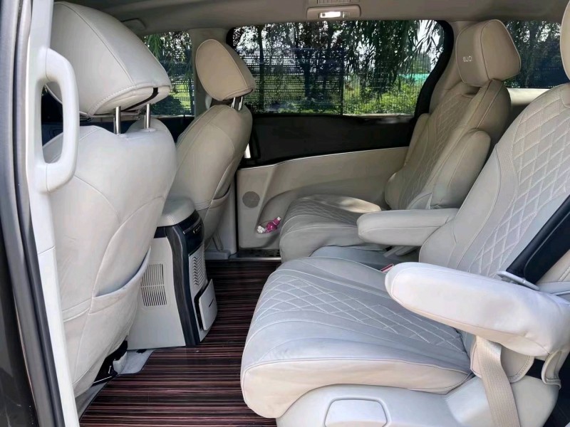 青岛20年别克GL85