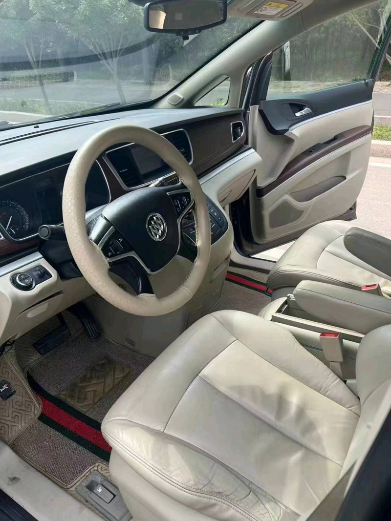 枣庄17年别克GL84