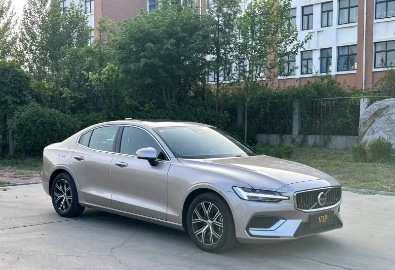 青岛23年沃尔沃S60L3