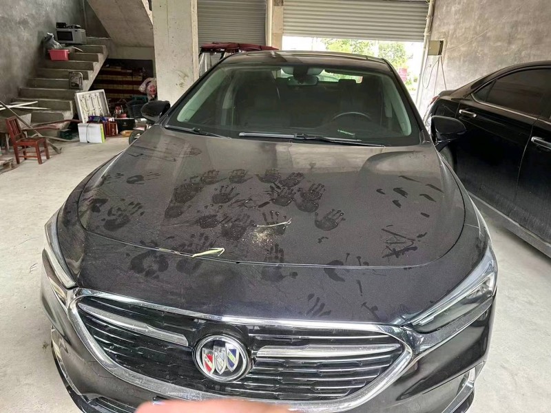 临沂21年别克君越1