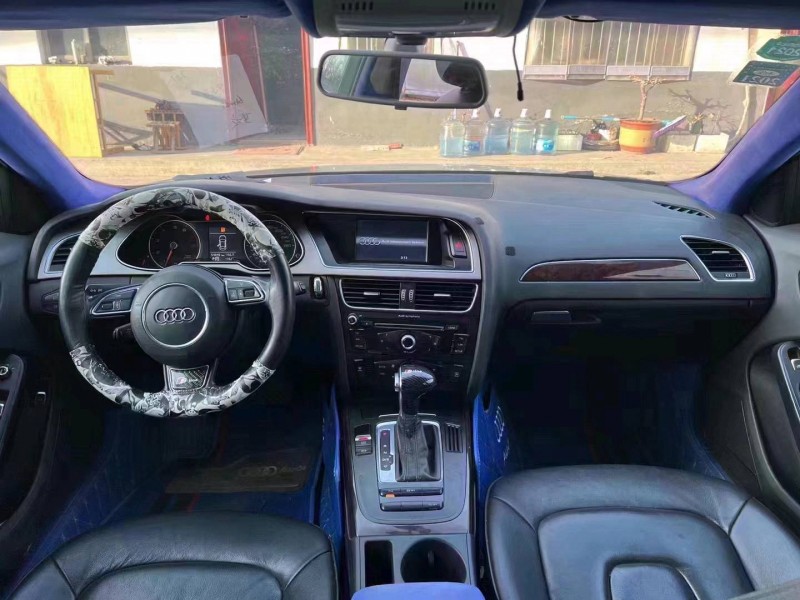 济宁14年奥迪A4L4