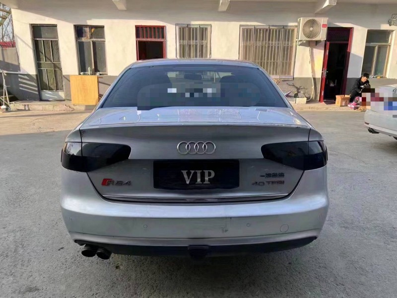 济宁14年奥迪A4L9