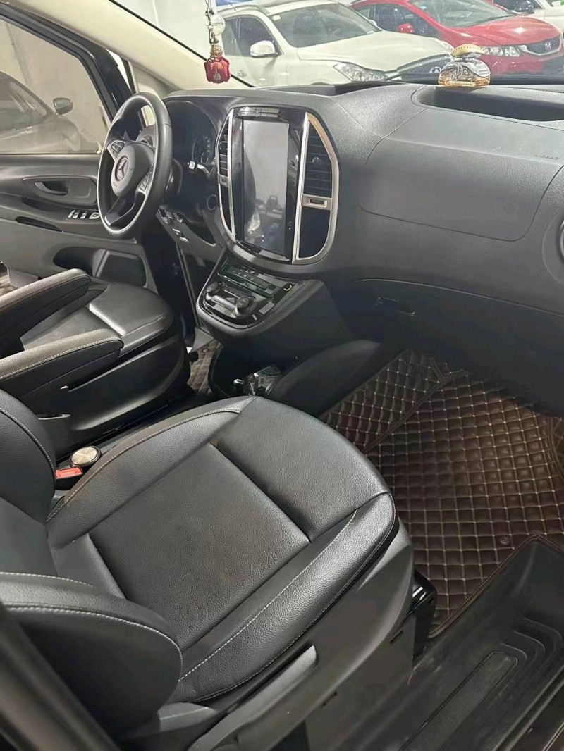 苏州20年奔驰威霆5