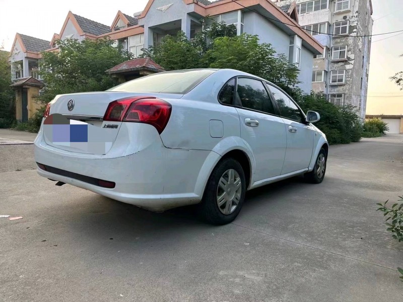 枣庄14年别克凯越3