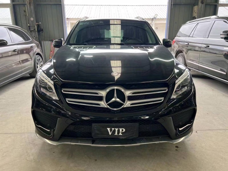 济宁17年奔驰GLE1