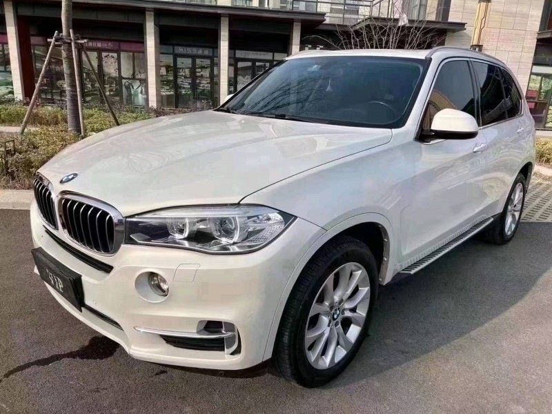 济宁18年宝马X52
