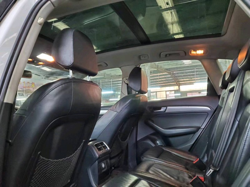 济宁14年奥迪Q56