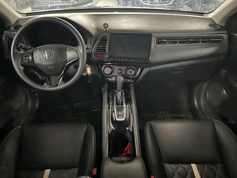 济宁16年本田缤智4