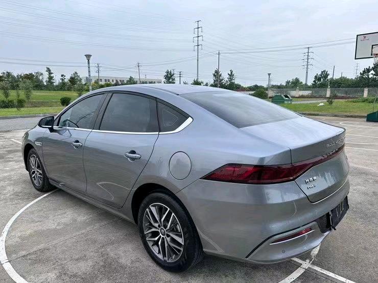 盐城22年比亚迪秦8