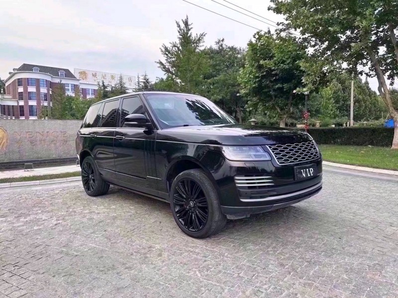 东营17年路虎揽胜行政3