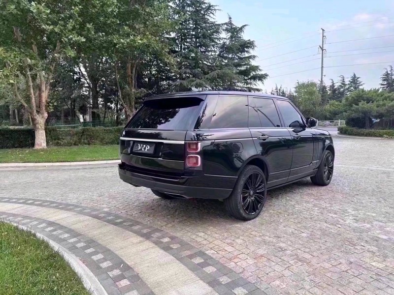 东营17年路虎揽胜行政4