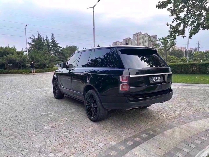 东营17年路虎揽胜行政7