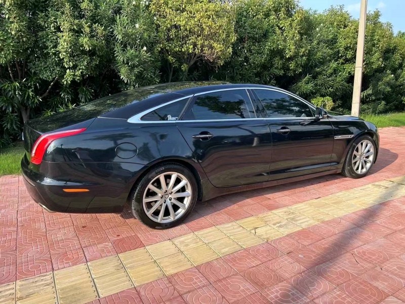 蚌埠11年捷豹XJL6