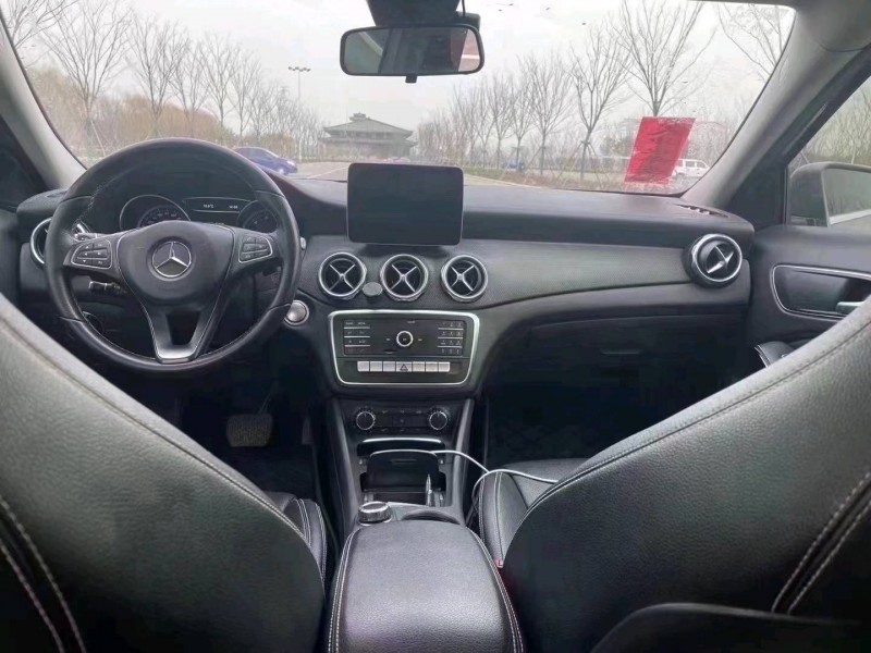 常州18年奔驰GLA5