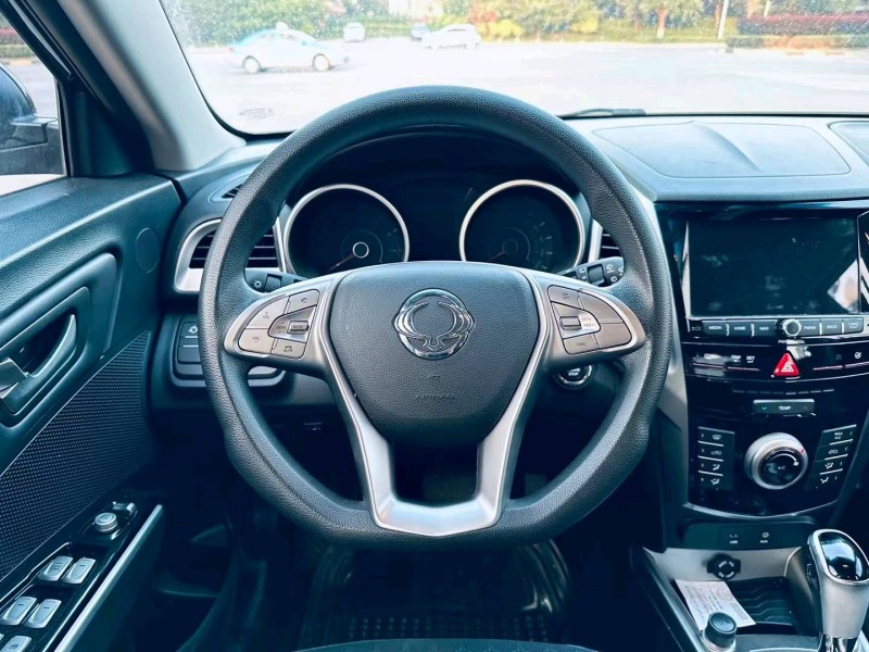 沈阳18年双龙蒂维拉4