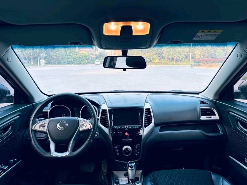 沈阳18年双龙蒂维拉9