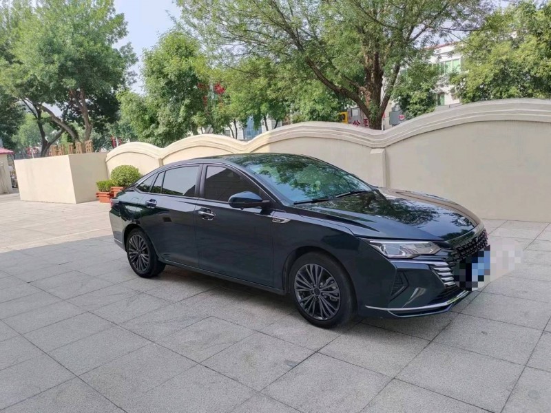 保定22年东风奕炫3