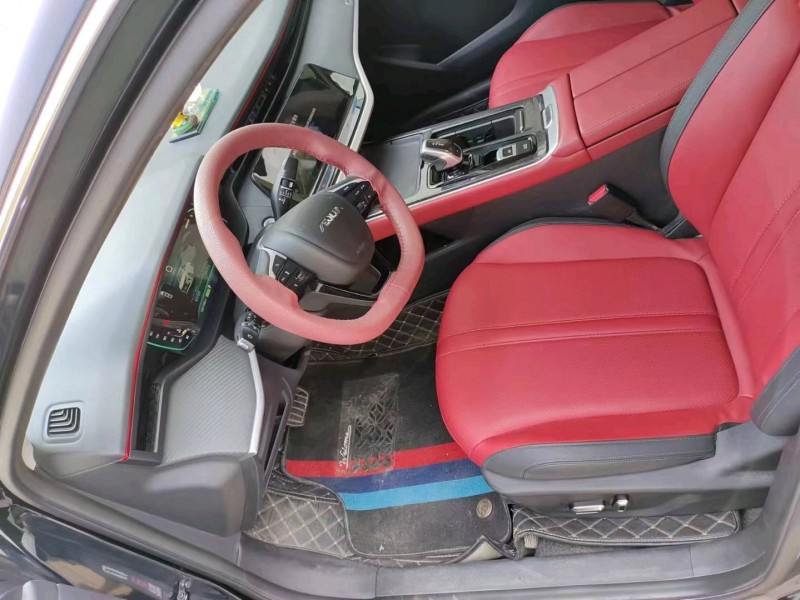 保定22年东风奕炫6