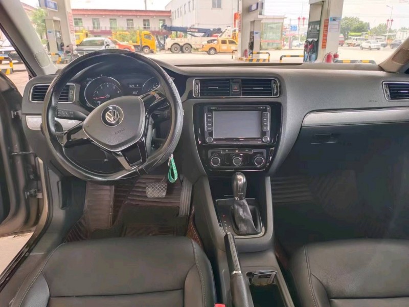 保定16年大众速腾7