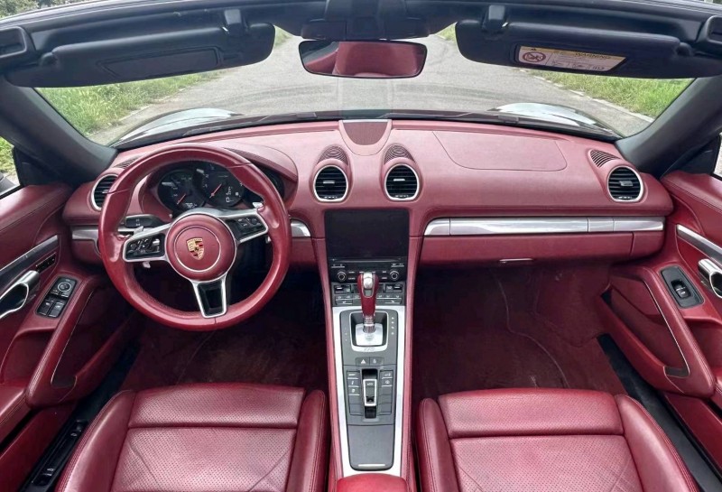 枣庄17年保时捷Boxster2
