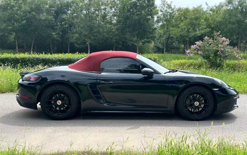 枣庄17年保时捷Boxster3