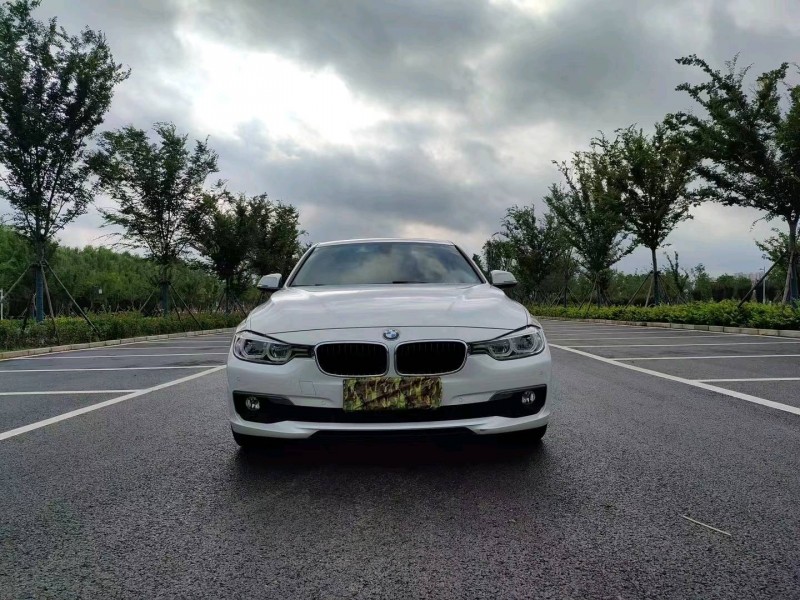 徐州17年宝马3系1