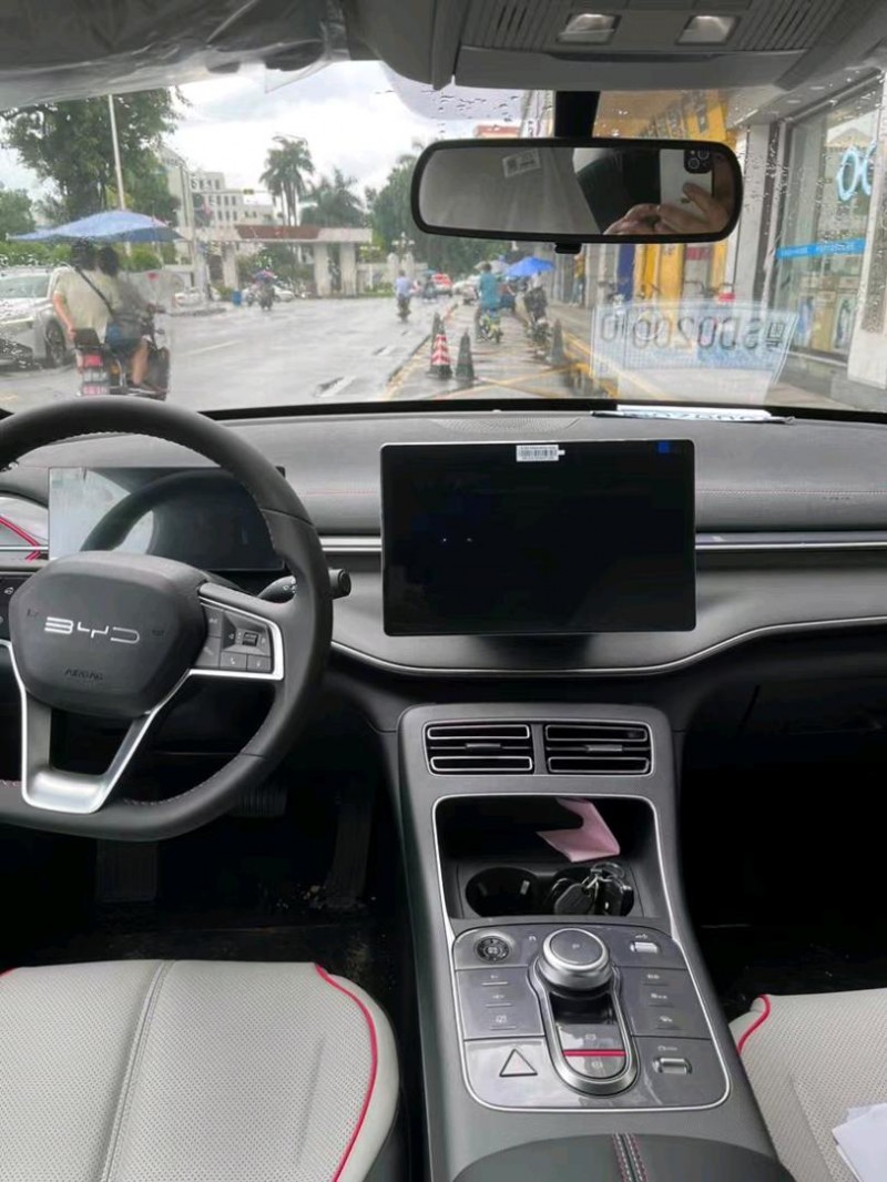 东莞23年比亚迪汉DM4