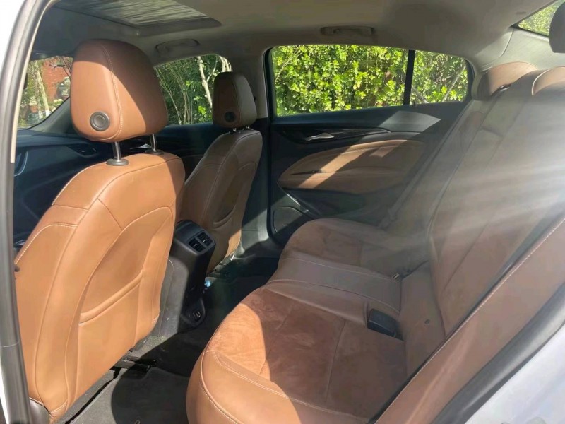 枣庄22年别克君威6