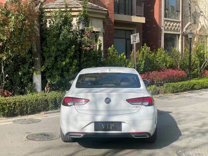 枣庄22年别克君威9