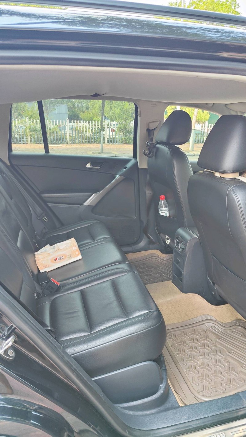 成都11年大众途观5