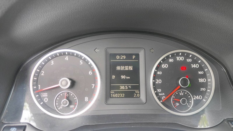 成都11年大众途观6