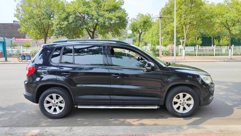 成都11年大众途观7