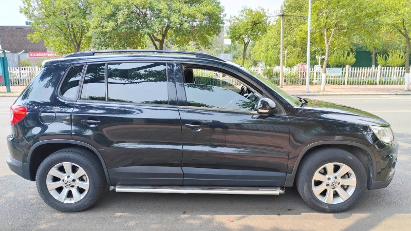 成都11年大众途观8