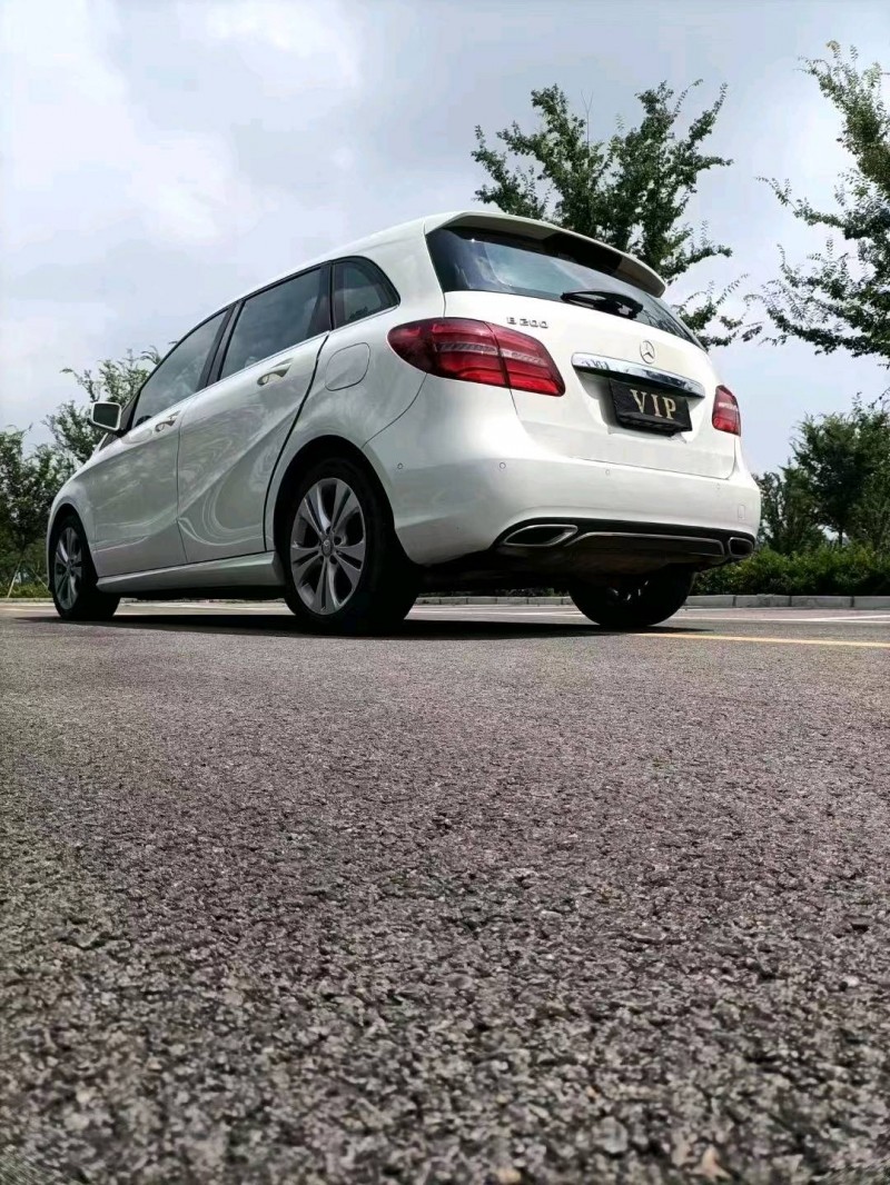 徐州15年奔驰B8