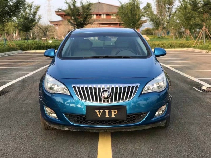 徐州12年别克英朗1