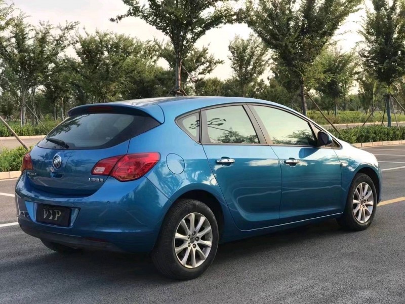 徐州12年别克英朗7