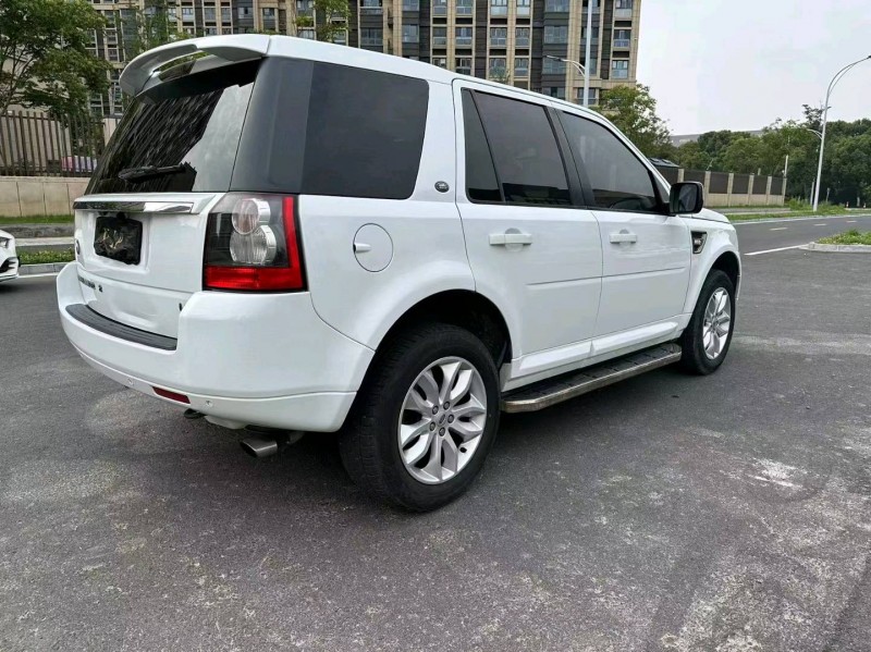 苏州11年路虎发现神行8