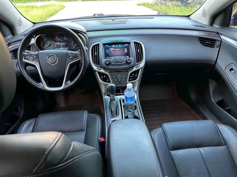 枣庄13年别克君越6